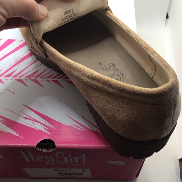 Hey Girl by Corkys Inspo Sand Faux Suede Platform Penny Loafer Size 8 or 9 - Picture 10 of 13
